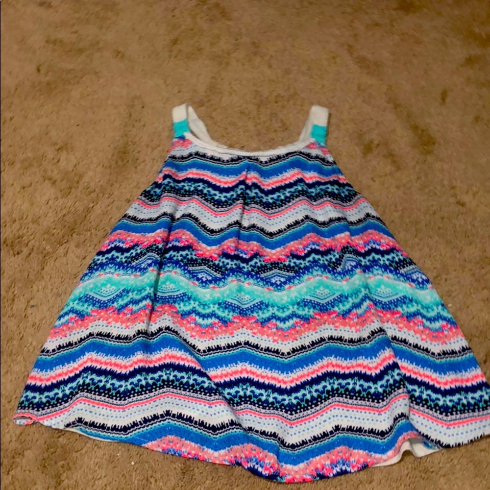 Chevron pattern tank top